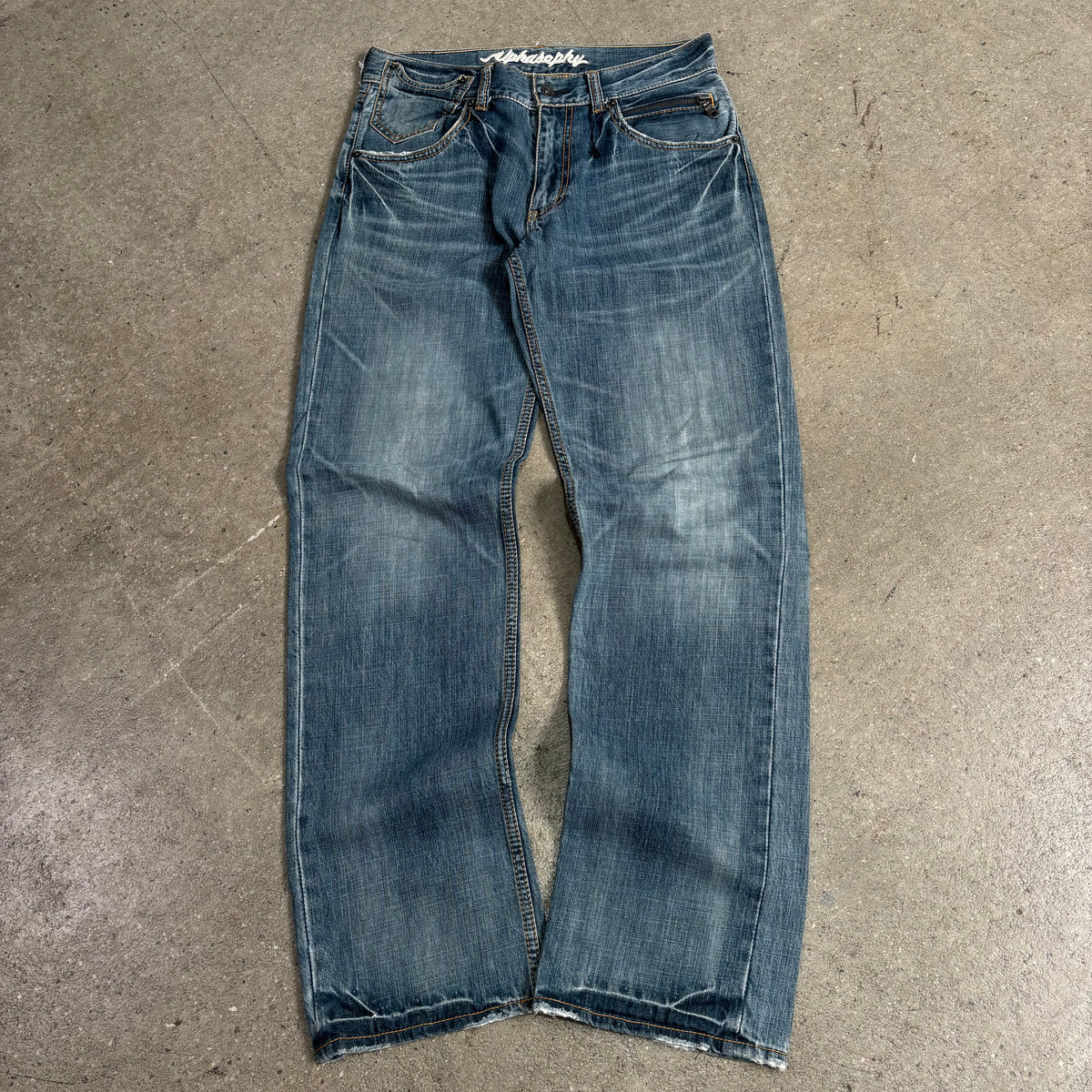 Alphasophy Straight Cuts - 32x32