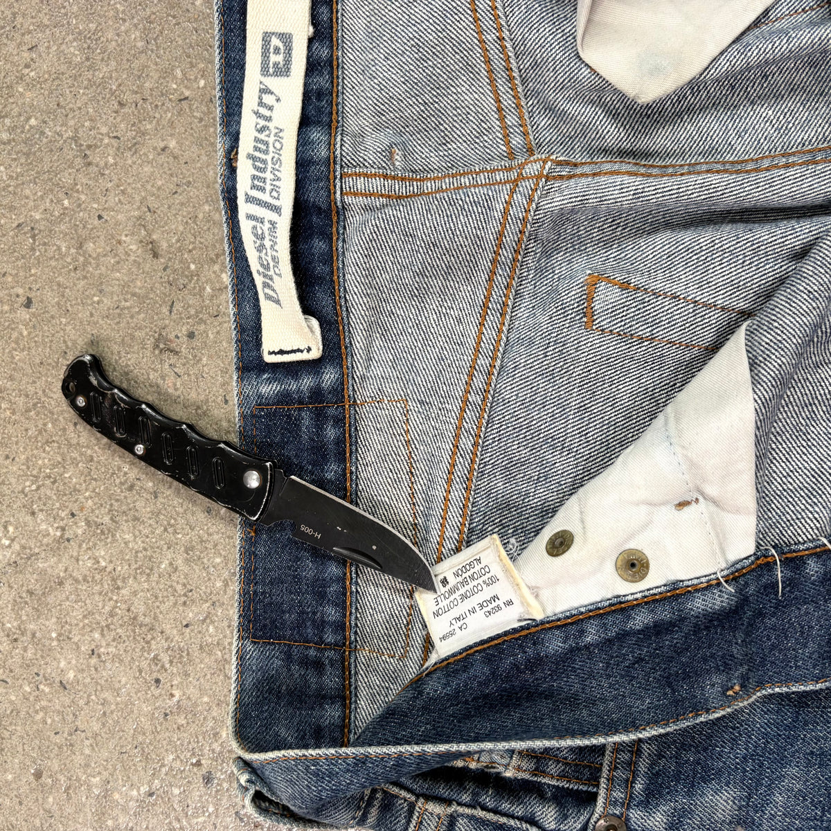 Vintage Diesel Bootcuts - 33x32
